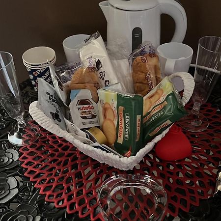 B&B La Reggia Di Rihanna Spa Касерта Екстериор снимка
