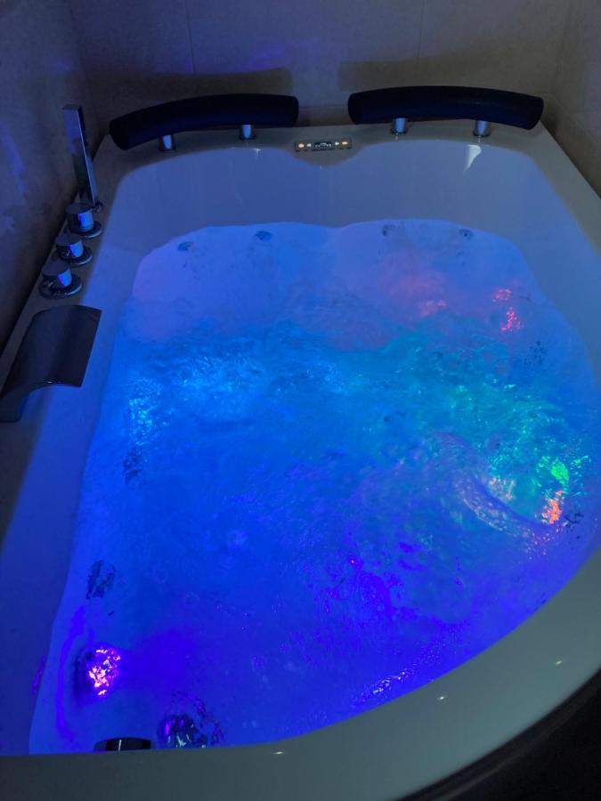 B&B La Reggia Di Rihanna Spa Касерта Екстериор снимка