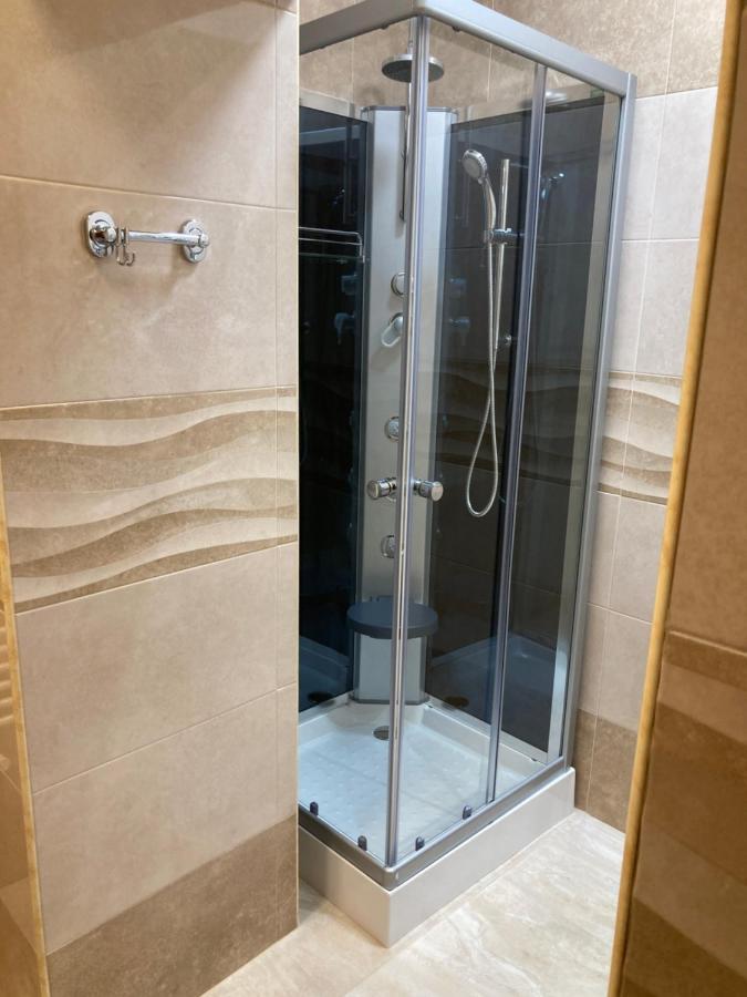 B&B La Reggia Di Rihanna Spa Касерта Екстериор снимка